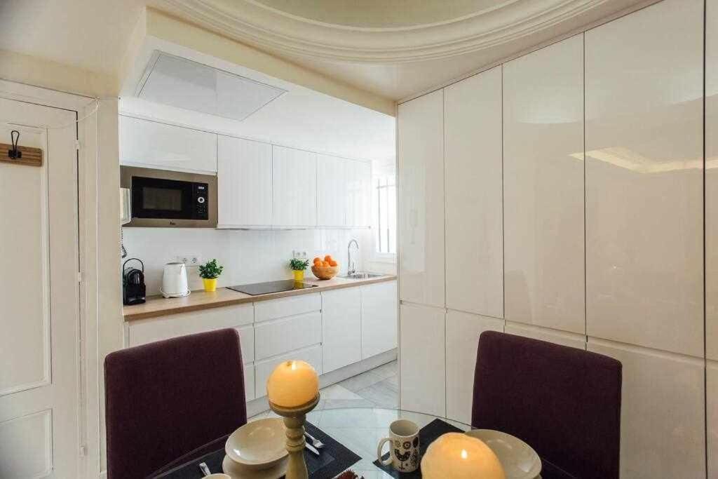 Apartamento Boutique Abades Севиля Екстериор снимка